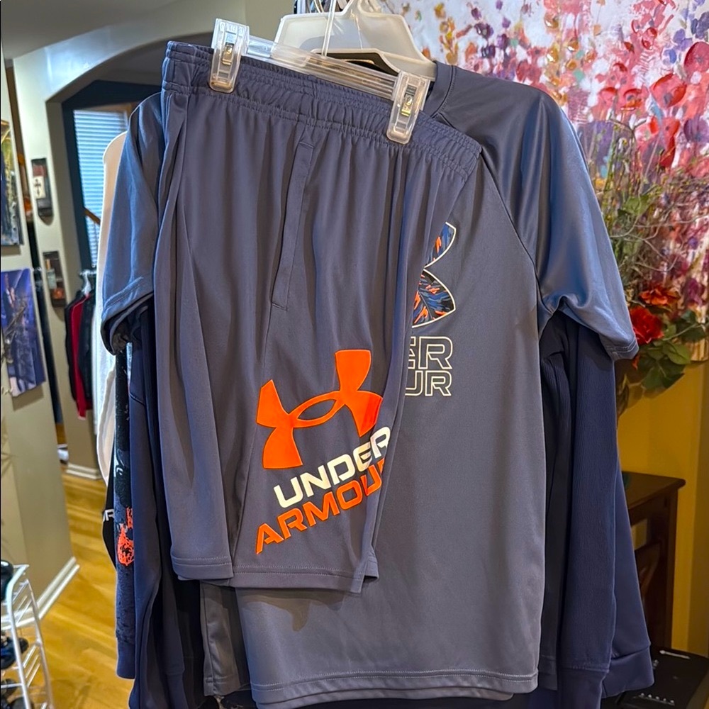 Under Armour Charcoal Tee with Vibrant Logo